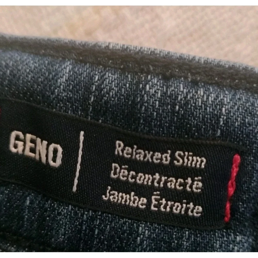 True Religion Geno Mens Denim Shorts Size 32 Distressed Moto Ribbed Slim Relaxed